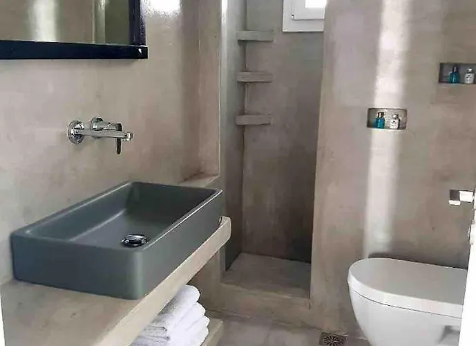 Luxury  Two-Bedroom House